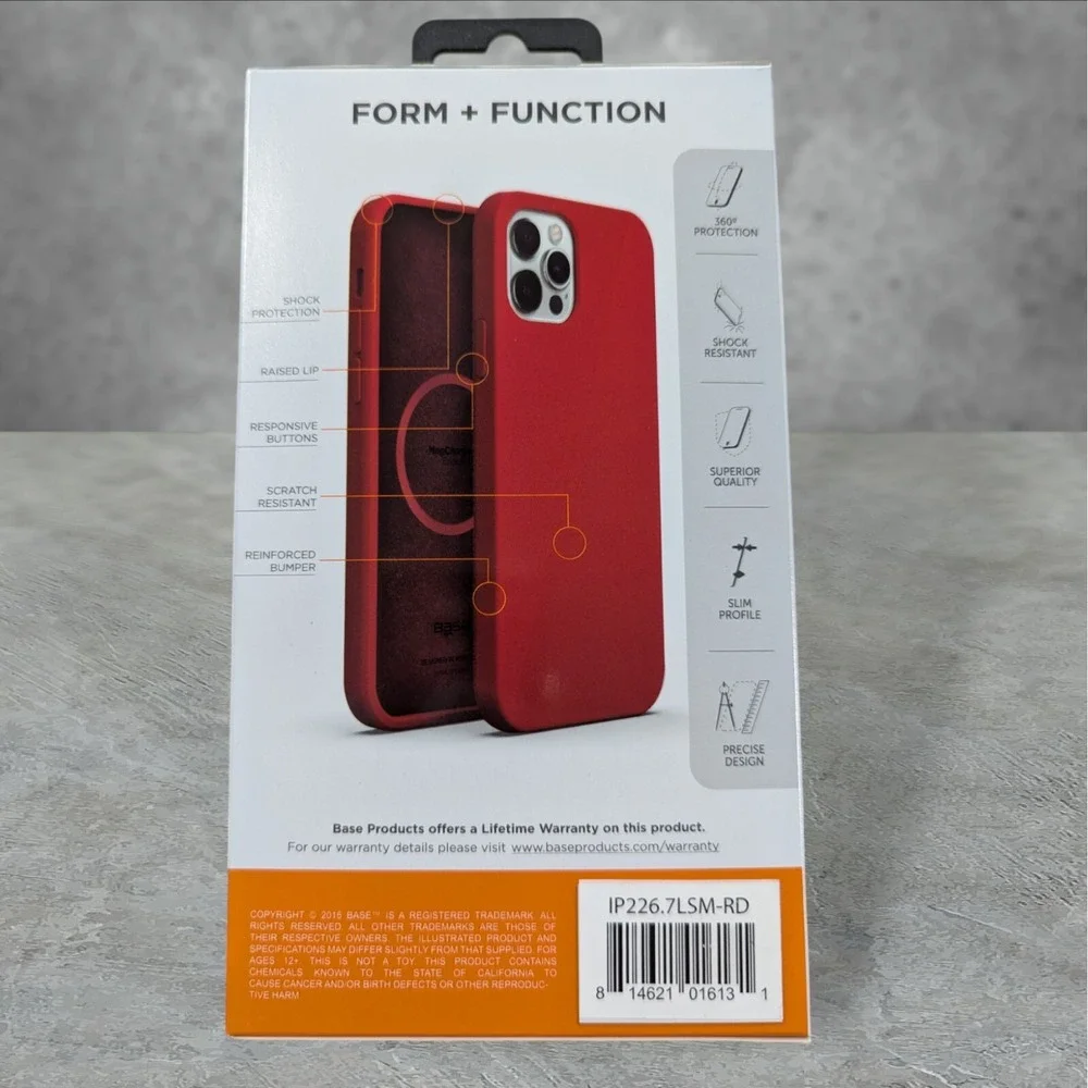 A3. Base Liquid Silicone MagCharge Case For Apple iPhone 14 Max (14‎ Plus) Red